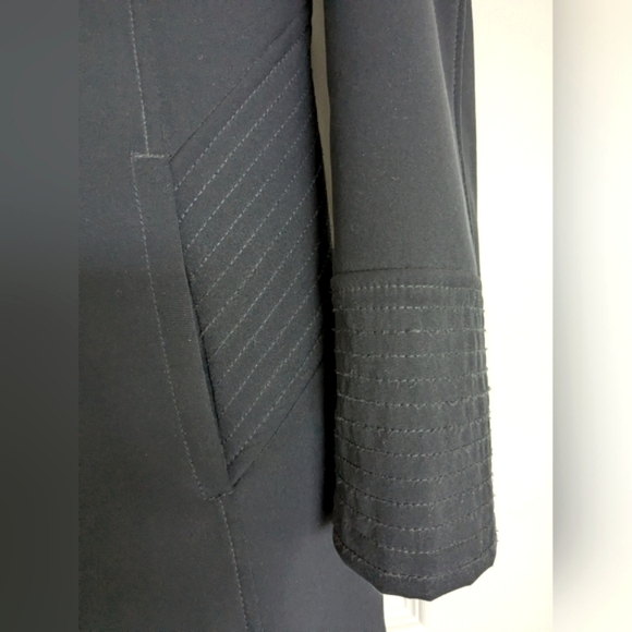 London Fog. Rain Jacket. Navy. Small - Picture 7 of 16